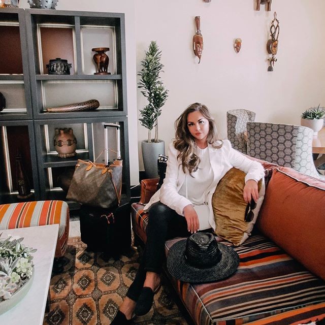 Catch us on the weekends like... Photo: @thekennedycurate