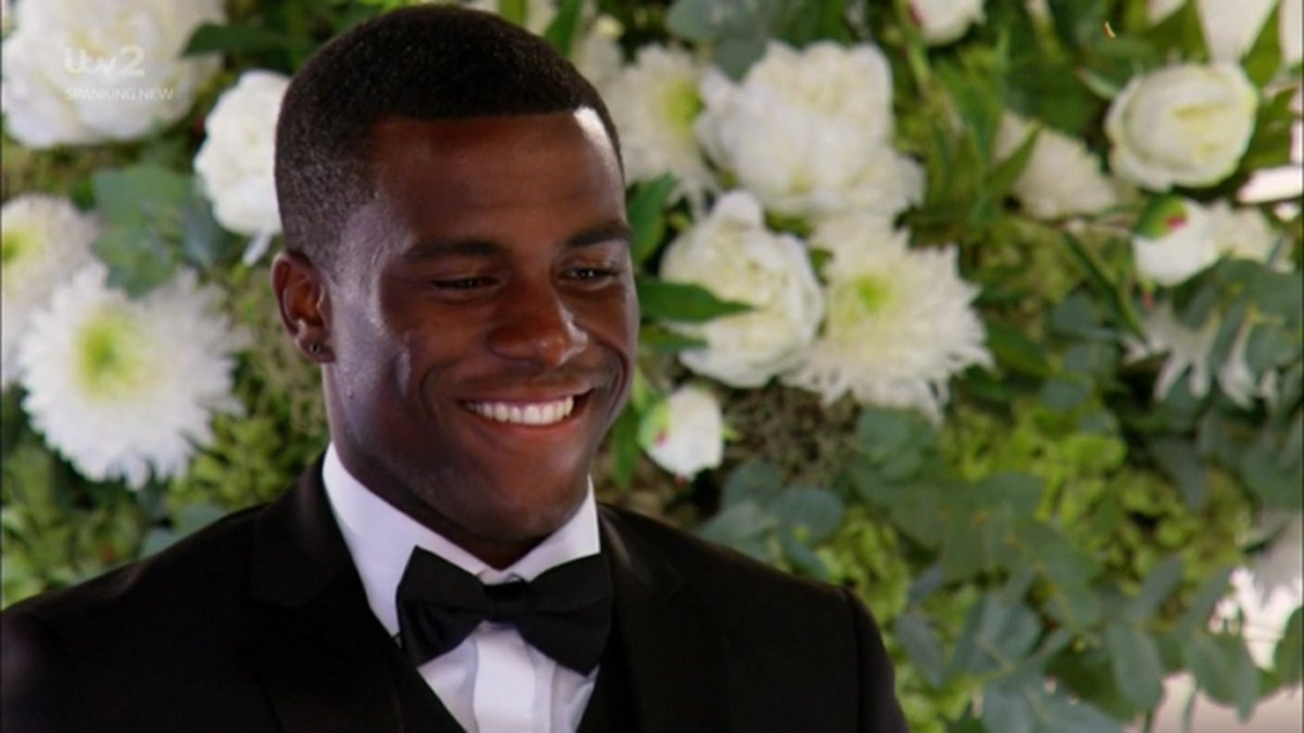 SpeakingFacts17's tweet photo. These two have me in Stitches and in tears 😭❤️

Sorry I had to add Luke M he just seems to be apart of their relationship did you see his face during their speech 😭🤣

#loveisland https://t.co/RoGVEqfKgA