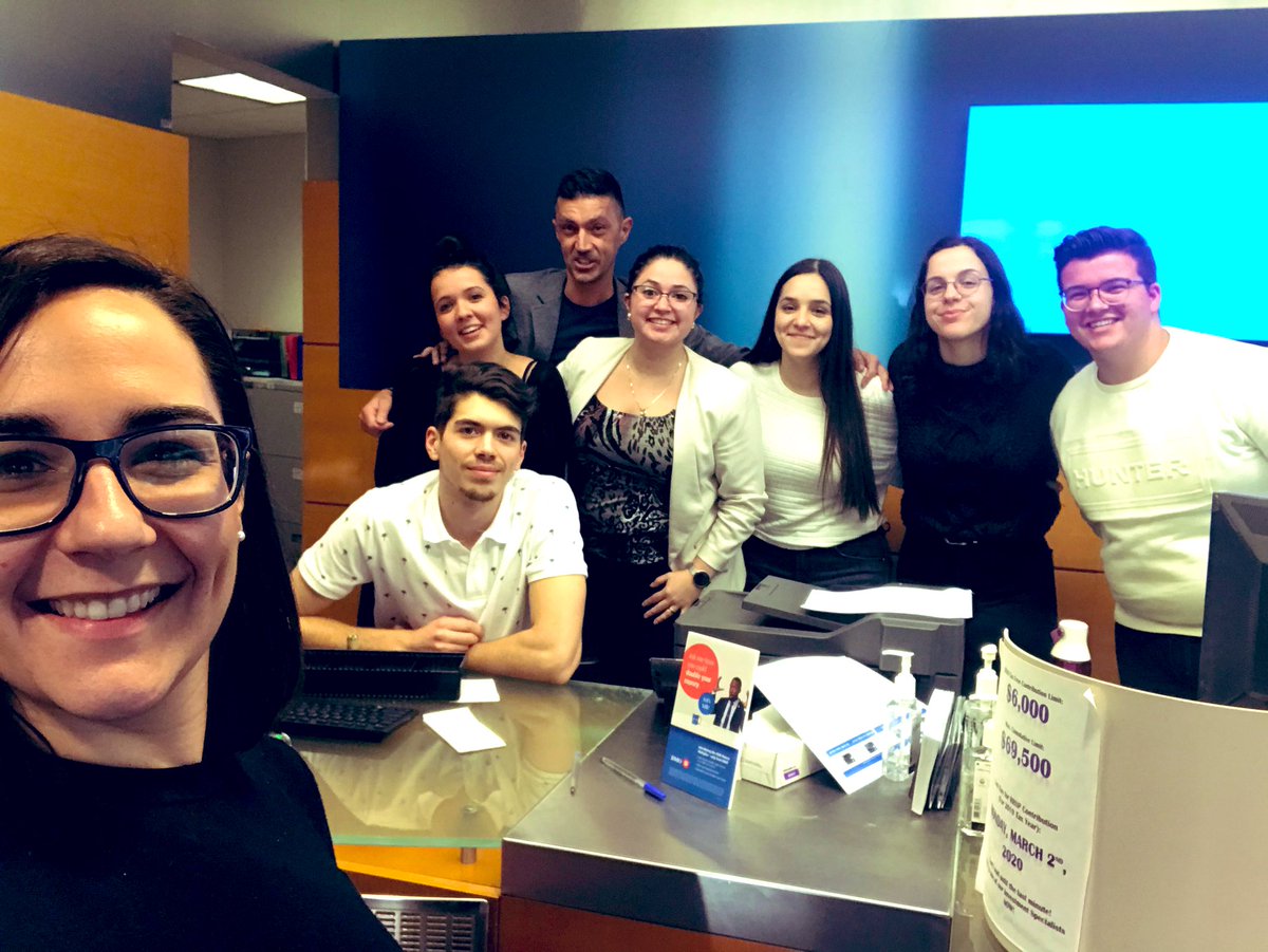 Celebrating great people and new adventures! 🥰🗺
Part of the Dupont&amp;Symington Powerhouse!!!! 🙌
#proudtoworkatbmo #team #2795 #BeingBMO #bestteaminbanking #BoldlyGrowTheGood #Dupont&amp;SymingtonPowerhouse <a href="/christyneves7/">christy neves</a> <a href="/POliveiraRVP/">Paula Oliveira</a> <a href="/BMO/">BMO</a>
