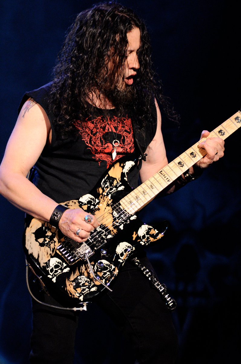 Today is guitarist extraordinaire, composer and Queensryche founding member Michael Wilton's 58th birthday! Let's wish "Whip" a wonderful day! :)
(photo credit to owner)
<a href="/queensryche/">Queensrÿche</a>  <a href="/MikeoftheRyche/">Michael Wilton</a> #Whip #HappyBirthday