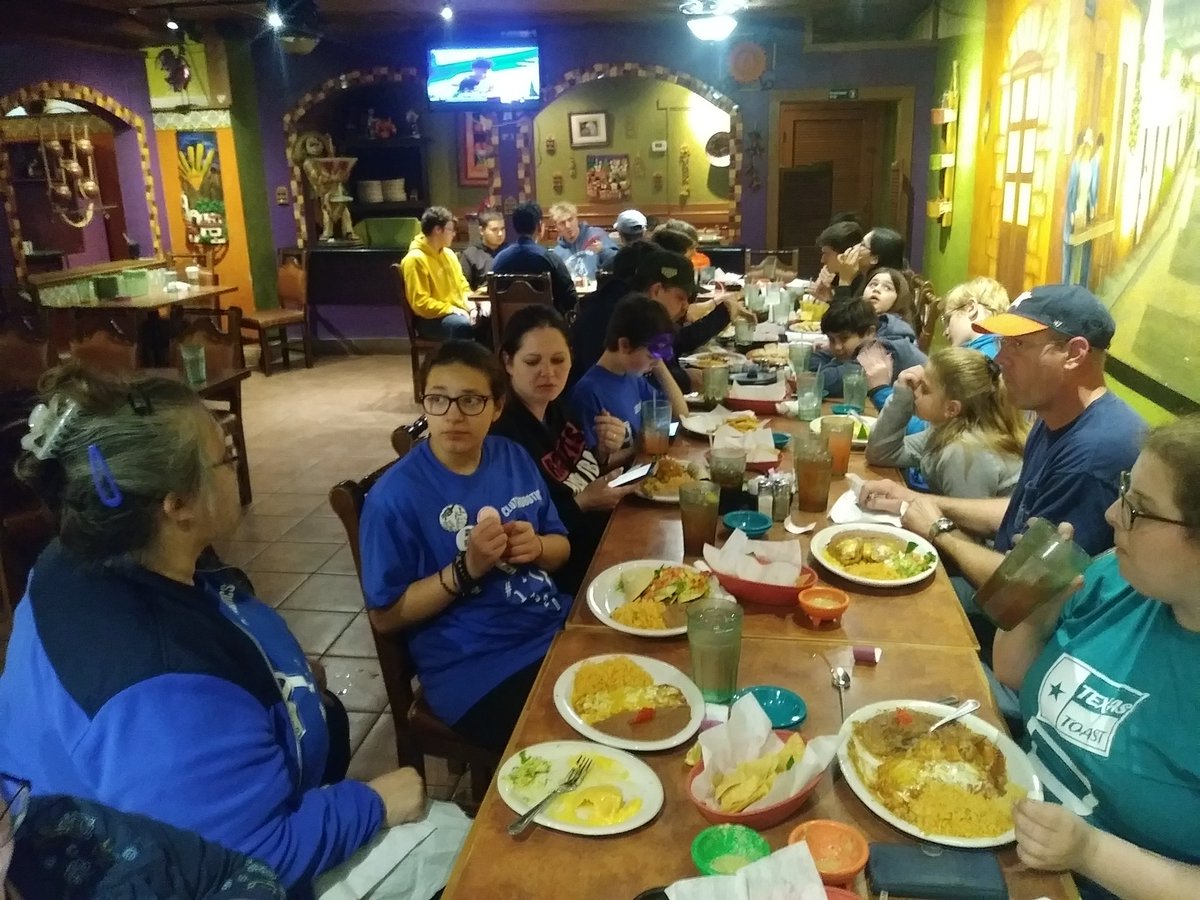 CluteRobotics's tweet photo. FTC Team Aries #17320 had a blast at Region on Sat!  Placed 11 out of 36. Amazing for rookie team of mostly 7th grd competing against experienced HS teams. Busy day then dinner out. Thank you @FIRSTinTexas @FTCTeams @BWoodRobotics @BrazosportISD @CluteCougars @tmfulton1 https://t.co/uSXtOsCfnC