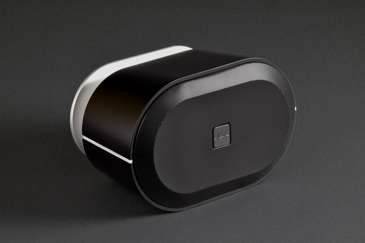 VoltDK's tweet photo. Suveræn lydkvalitet kombineret med et stilfuldt design fra Active Audio, med modellerne Vendome Five &amp; Eight. Vendôme Five &amp; Eight blev således født: en højttaler, der kombinerer kvaliteten af ​​en professionel højttaler med et smukt design #design #proaudio #avtweeps https://t.co/Wd7XPLcSKL