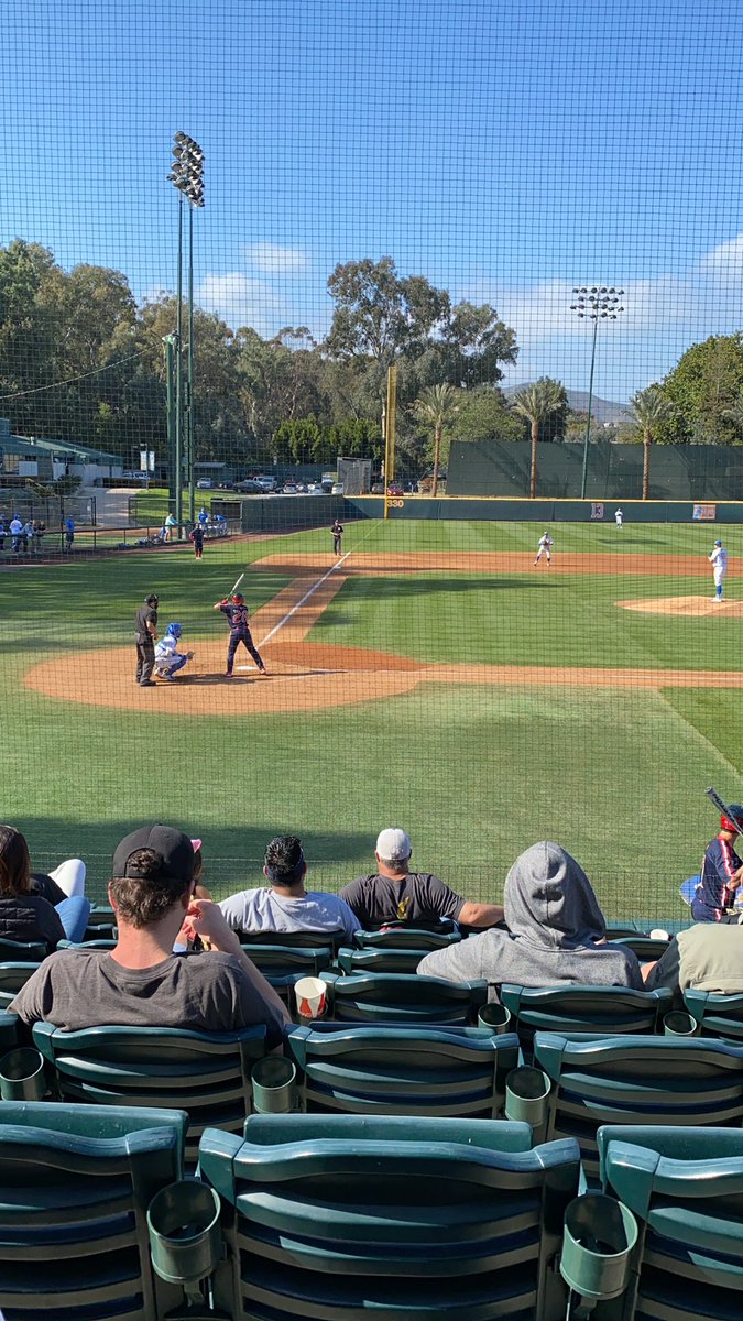 techbaseball2's tweet image. 2-0 UCLA after 3