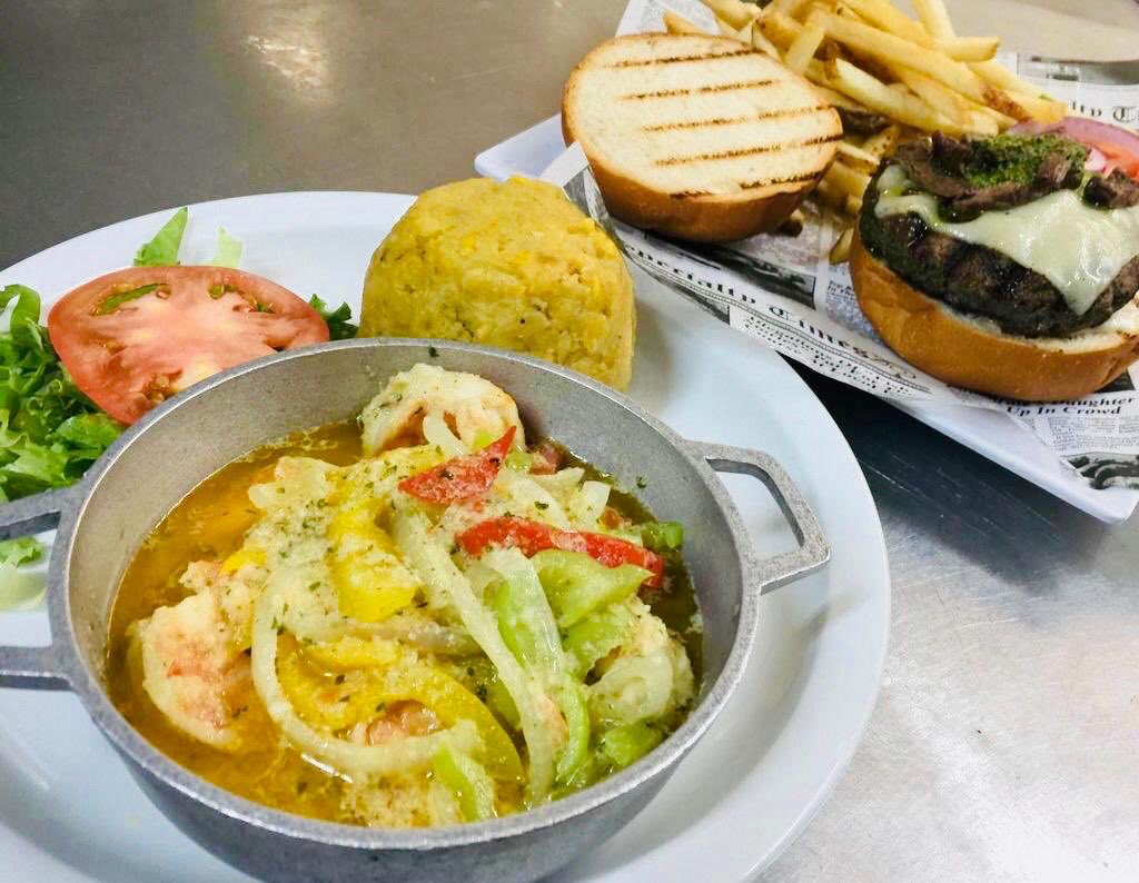 bambu_burger's tweet photo. Esto está rico 😋 tu sabe que esto está rico. 🤗✌🏽
•
•
•
#bugerlover #hamburguer #pr #hamburguesa #burguer #hamburguesaartesanal #pr #dateelgusto https://t.co/xaFOtCCilw