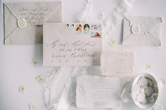 There is great beauty in age and we are feeling all the love from these vintage love-letter looking invitations🥰

#loveletter #vintage #wedding #invitations #weddinginspo #calligraphy 
Calligraphy: <a href="/paperocelot/">PaperOcelot</a> and 
Stationary Wax Seals: <a href="/artisaire/">artisaire</a> ift.tt/32lsIBb