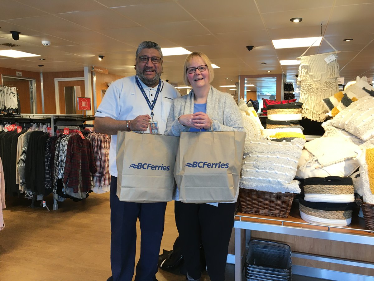 BCFerries's tweet photo. It was lovely to meet @CherylTechinfo - the winner of our #12DaysofPassages contest! We recently met with Cheryl on board to help her choose each of the 12 items that she won 🏆
Stay tuned for the announcement of our next contest happening very soon! ^ta https://t.co/wAgrBB1xwV