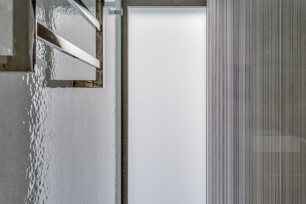 Glassworks_Aust's tweet photo. Glassworks customised solutions - ArchiLam and Formed Vision glass - https://t.co/pzGVzytnbr https://t.co/BfLWU9t4pF