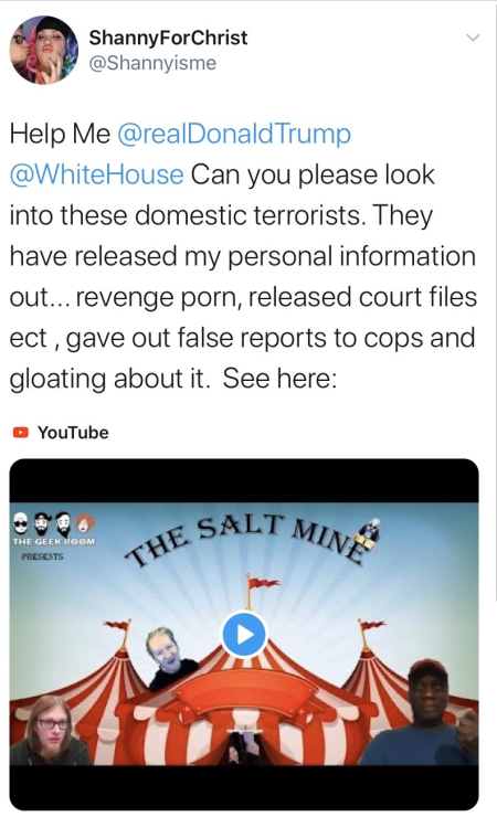 MichaelBePetty's tweet photo. Lol, she actually tagged Donald and The White house. I can't! When I say the "#911" part sent me!!! OMG!!! HAHAHAHA 🤣🤣🤣🤣🤣 https://t.co/SZxzwTasvo