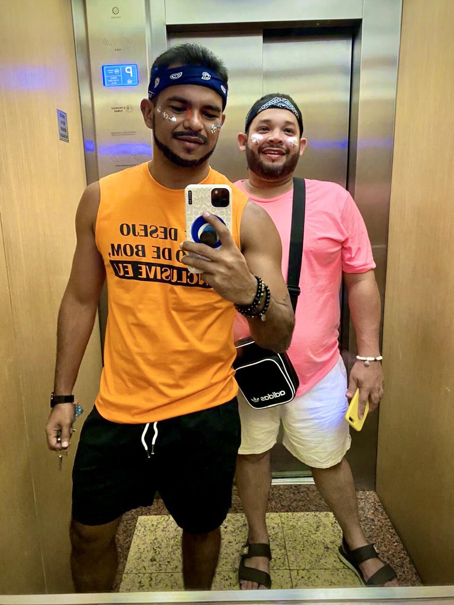 jandersonmello's tweet photo. A caminho do #tretabloco
#riodejaneiro #CarnavalRio2020 https://t.co/gDwDa6m5b6