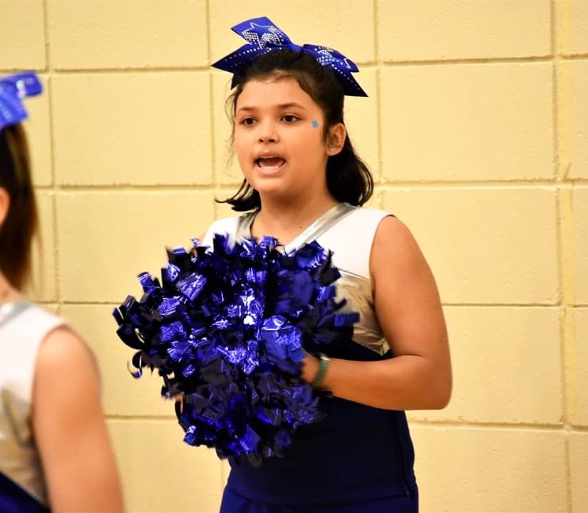 ampil6pack's tweet photo. As much as I hated missing our #LNGB Wildcats win semi-state on Saturday, I thoroughly enjoyed watching my li'l cheerleader & our lady Stars get the big win, (44-0 ๐ณ); as well as seeing my point guard notch double-digit scoring in his game against the toughest #LTBBL team!! โค๐ https://t.co/p6NF3br2qF