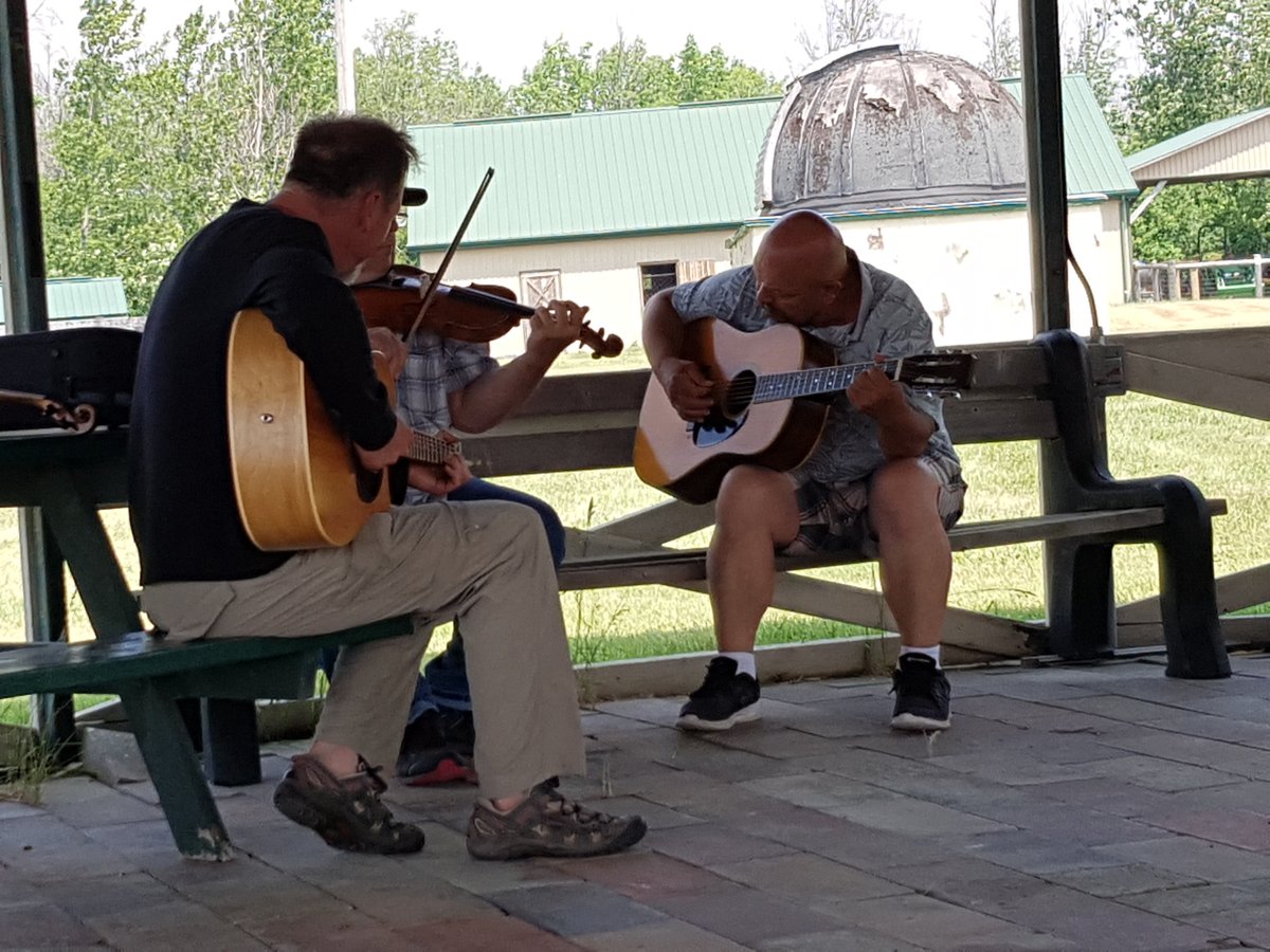 ICANTERFarm's tweet photo. Enjoy music in a Farm Setting! Sessions focus primarily on rhythm and melody using a wide variety of instruments Enjoy the sounds of music in a fun, supportive and inclusive environment ideal for self-expression and learning. We welcome ages 8 to seniors! @NiagaraRegion https://t.co/HdDvRF4jD5