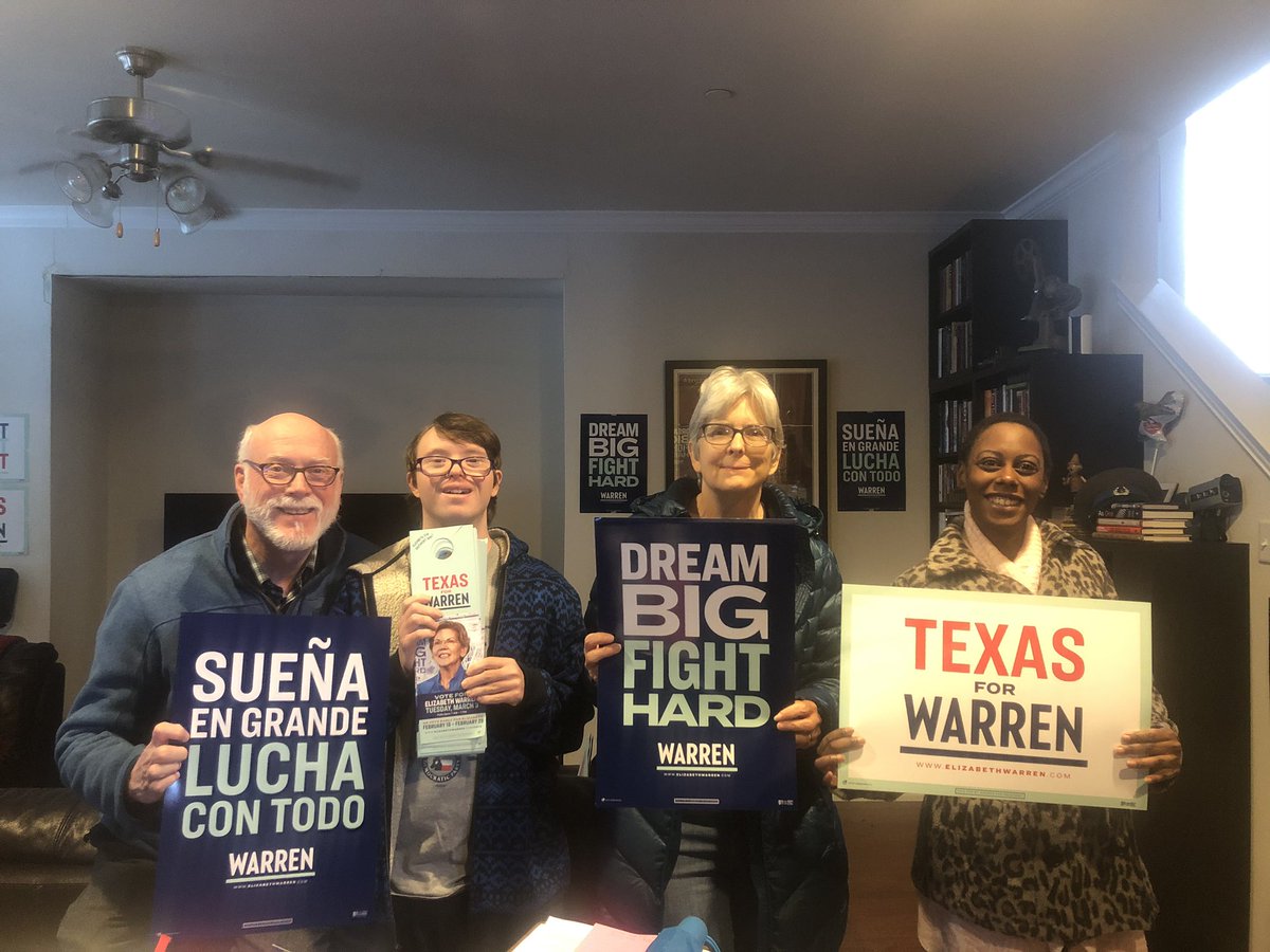 feliznatalie_'s tweet photo. Just a few of my amazing volunteers this weekend! Sorry to everyone I missed getting photos of, guess youβll just have to come back next weekend! #TexasForWarren https://t.co/R3pmL1TYtH