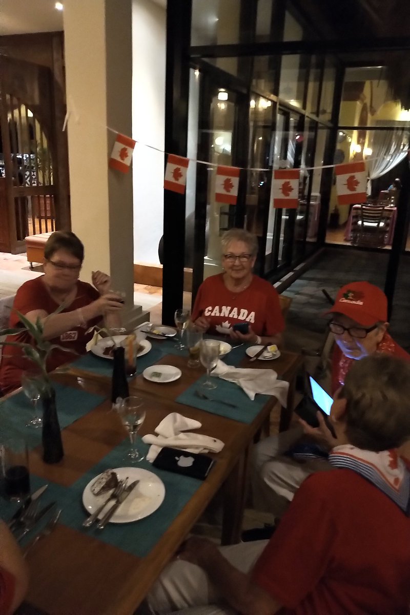 SeanKelly97's tweet photo. #CanadaNight @NowSapphire @CAA @MIX97radio #BeachPartyWeek #funnight @JustinTrudeau @Sportscouncilor https://t.co/kQjoVnZNhh