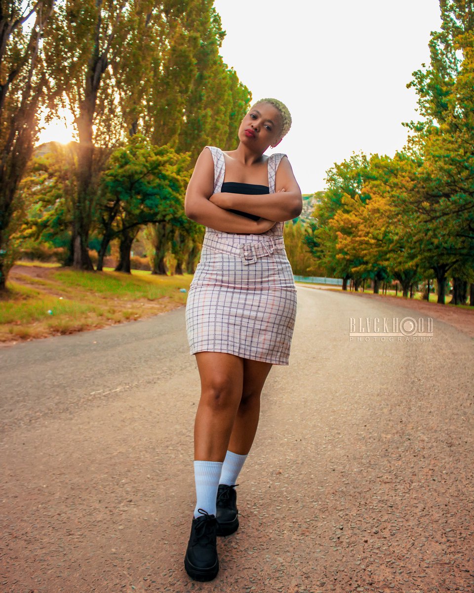 BlvckhoodP's tweet photo. Muse: Mercy
#canon #50mm #portraitphotography #portrait #picoftheday #portraitoftheday #photography #photooftheday #indoorphotography #photos #vsco #art #portraiture #beauty #people #qwaqwa #clarenssouthafrica #vintsgestyle #clothing #fashion #artistic https://t.co/z0SsfoDaHO
