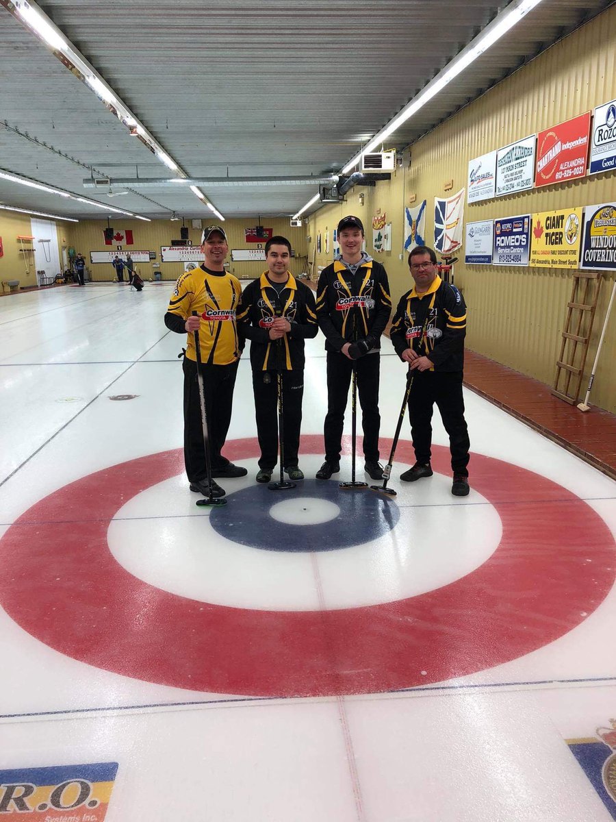 ColtsCurling's tweet image. Congrats to Team Marleau (@CornwallCurls) for winning our final regular season spiel, and their second of the season! Team Fleck (@OttCurlingClub) took home 2nd, while Team Girard (@CornwallCurls), rounded out the top 3.

#OttColtsCurling #GoldlineFamily #ChoiceOfChampions