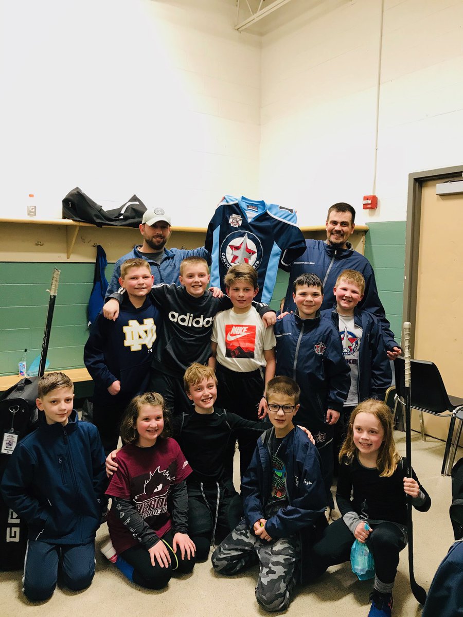 While it was no #MiracleOnIce, the Jets managed to upset the #1 seed in the CSHL league playoffs tonight. Championship game bound!