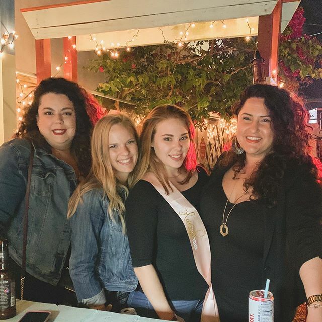 britbozik's tweet photo. We celebrated our girl @unearthedmomma this weekend, there was a blindfold, bar hopping, an epic Uber karaoke session to “Time of my Life” The Uber driver was here for it and joined us. #thehannahtour #happybirthday #peaches 🍑 #ftpierce #sunshinecity… https://t.co/Frc8W9ZtuA https://t.co/QM3myuyEkE