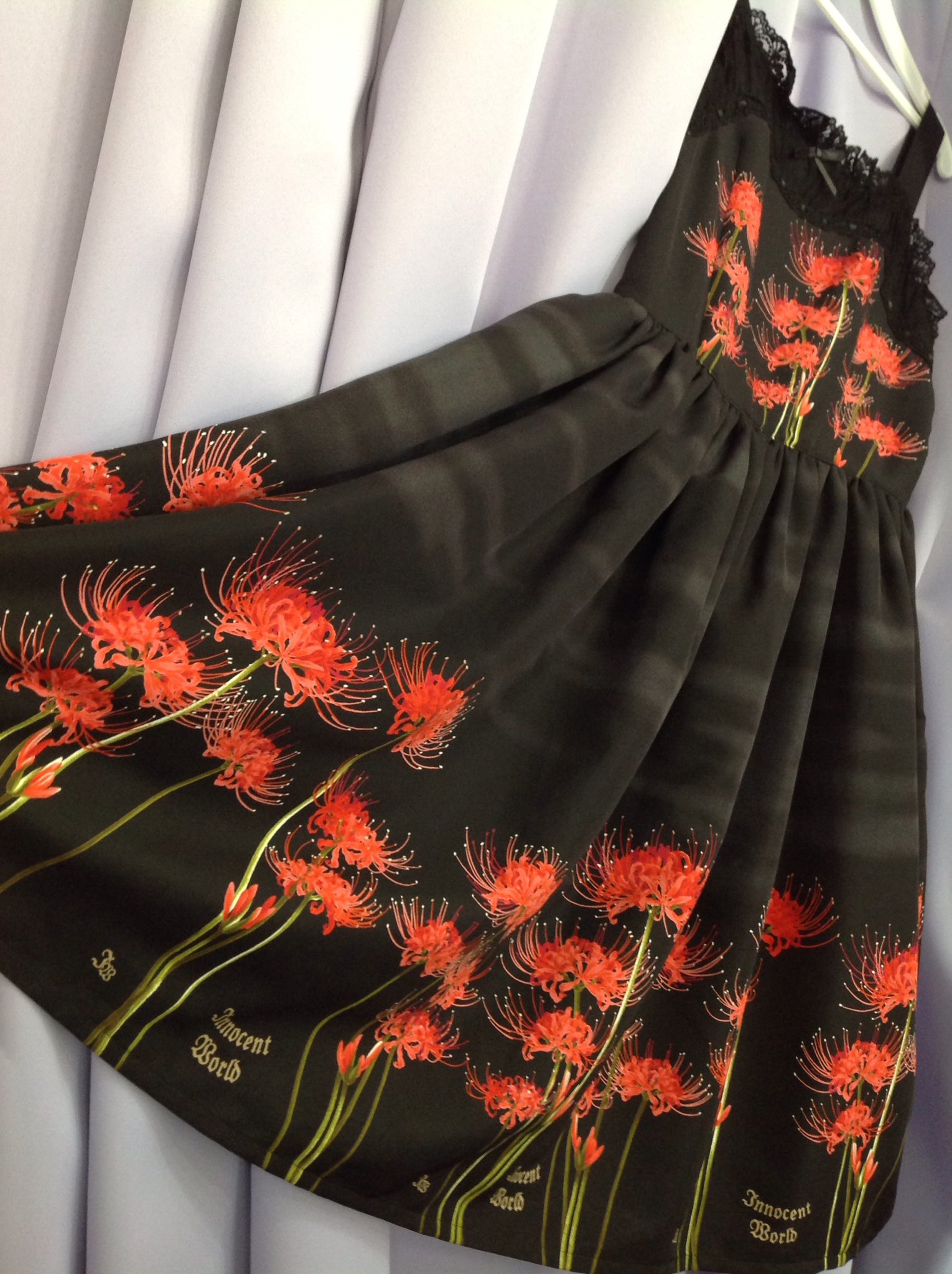 イノセントワールド 彼岸花 ジャンスカ 彼岸花 イノセントワールド