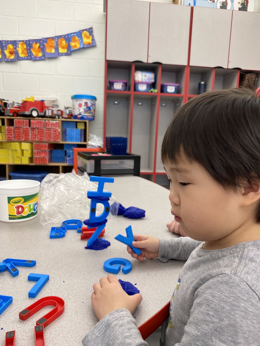 MsJackiesPrek's tweet photo. Engineering week was so much fun! First we tried to see how tall we could stack alphabet letters using play dough, then we placed cubes together to make mazes  and used a straw to blow the marble through the maze! @CresskillMSHS @CresskillBOE @MrsLongarzoSLP @janelleamato https://t.co/gxwih31hd9