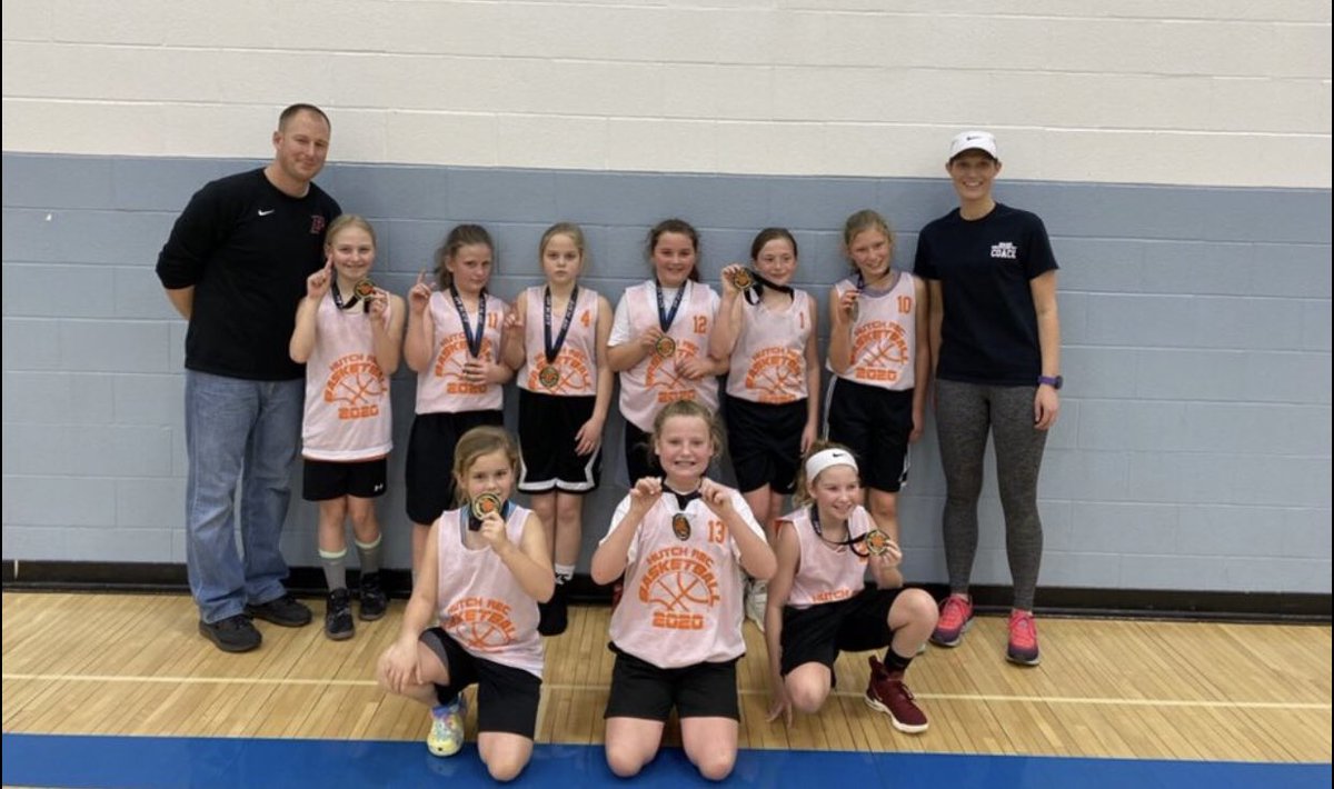 MamaOnTheRun33's tweet photo. 4th grade Lady Crusaders - undefeated league champs! We aren't done yet...one more week and tournament left in a season of great growth and development! #lovethemso #ladycrusaders #buildingthemup 🏀🥇🏆 @JackConkling https://t.co/PjpDnU3LRN