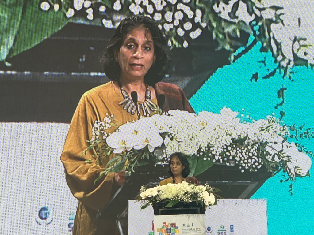 liviosarandrea's tweet image. #SDG #impact requires companies to go #beyondCSR and changing the fundamentals of their business model, making a different set of choices, embracing a cleaner and greener economy says @kanniwignaraja at @UNDPThailand event from ESG to SDGs. #bizhumanrights