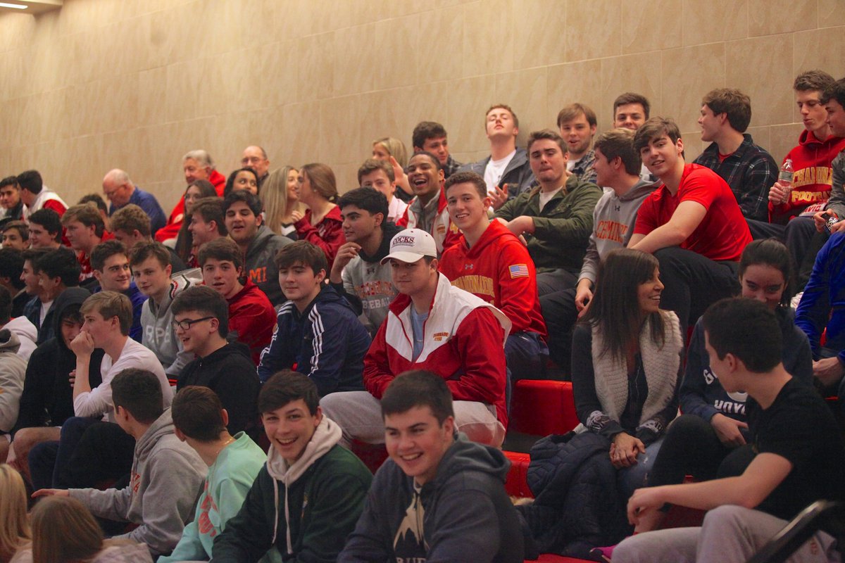 Geoff_Walter's tweet photo. . @ryanaljader14 Photos of the #FlyerFaithful at @Chaminade_Hoops
 senior night, including an appearance from Mr. 305 himself https://t.co/eyLpZnv1uy