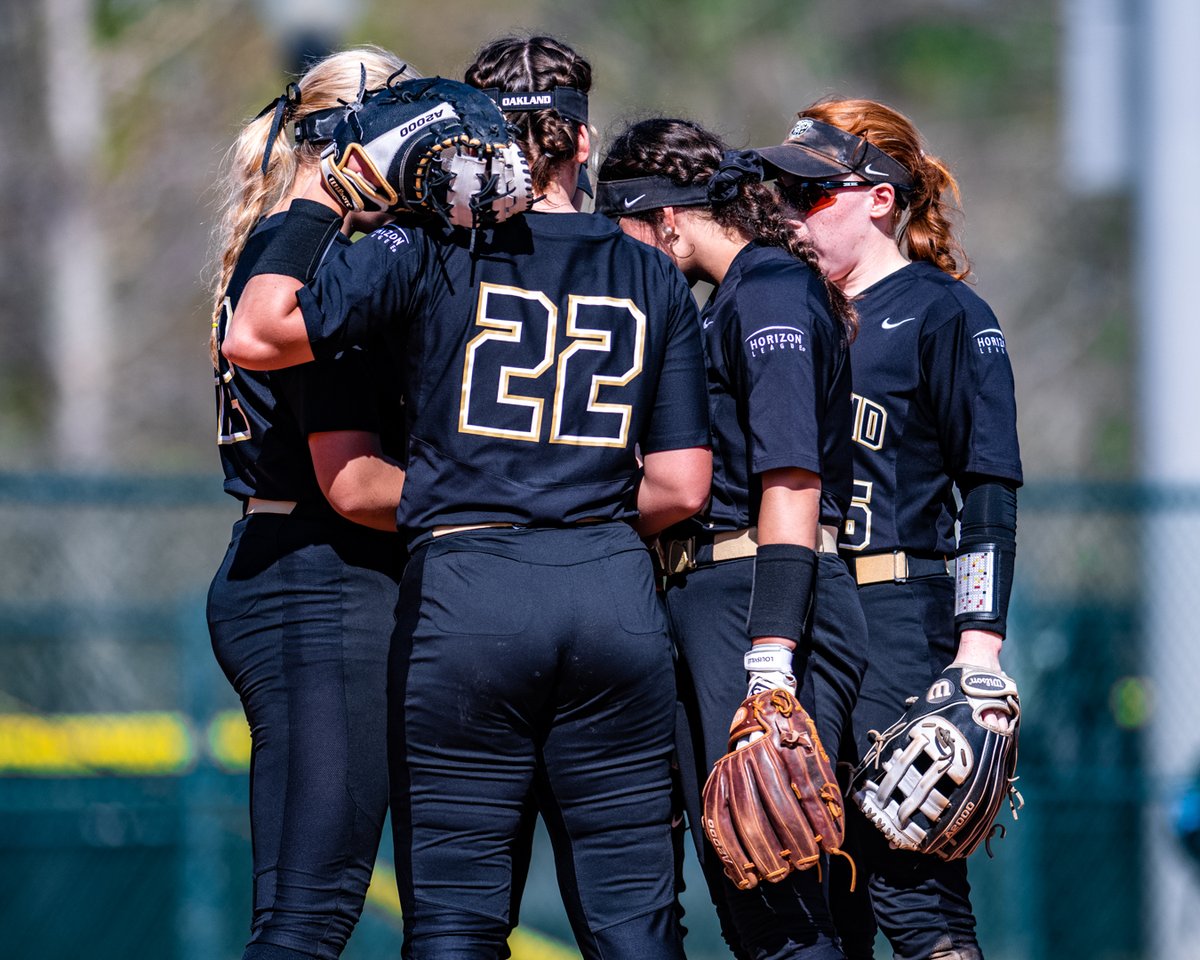 Oakland Softball tweet media