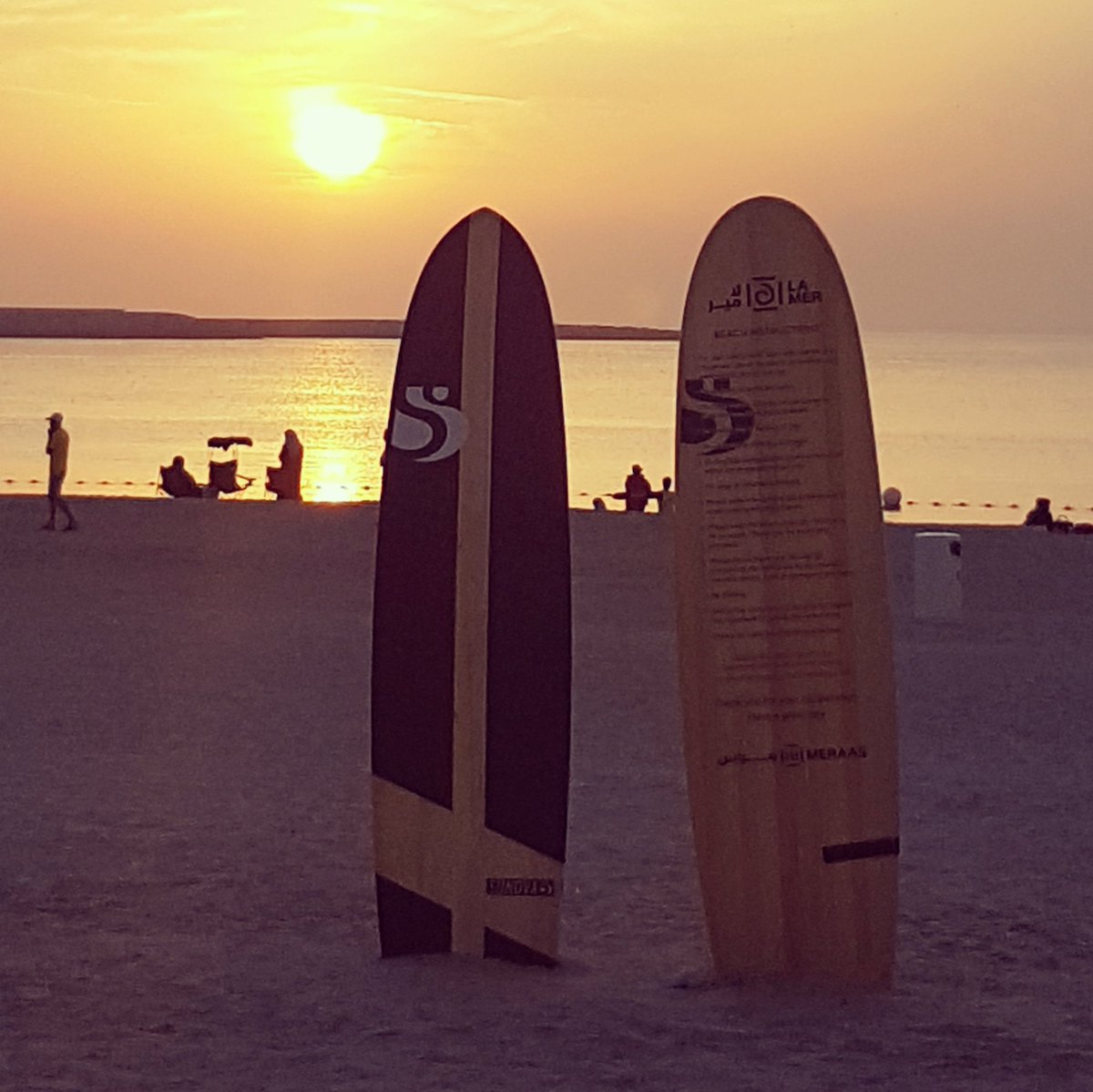 Rubyrocket67's tweet image. #beach #surf #sunset #Dubai