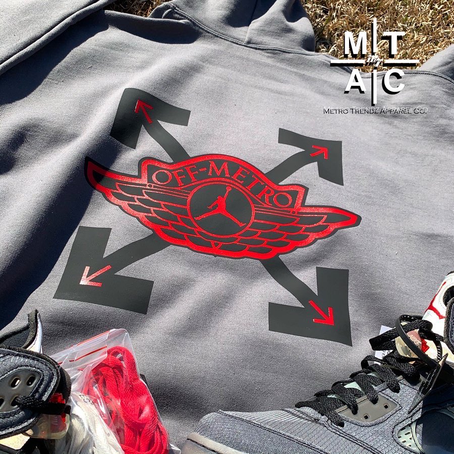 MetroTrendz's tweet photo. Don’t wanna spend $500 for a Jacket or Hoodie? Hit us up... #OffMetro #MTACDrip
💧💧💧
#OffWhite5s #OffWhiteHoodie #OffWhite #OffWhiteNike #Drip #OffWhiteTshirt #KOTD #Drippy #OffWhiteTee #OffWhiteHoodies #Snkrs #SnkrsApp #Snkr #DripDrip https://t.co/nkC6a1vDkE