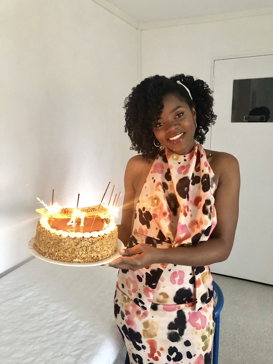 L’âge c’est dans la tête et un peu sur le gâteau.
Bon début de semaine!
