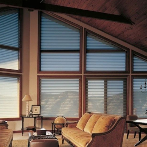 WindowTailors's tweet photo. Window Shutters add a touch of class, timeless style and aesthetic beauty to any environment.

#interiordesign #interiorinspiration #instadecor #windowtreatment #traditionalhome #interiordecorating https://t.co/FbAYFEQp7k