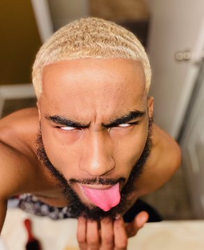 TeenofficialGod's tweet photo. Blonde 👱🏽‍♂️. https://t.co/TmnriKgr6o
