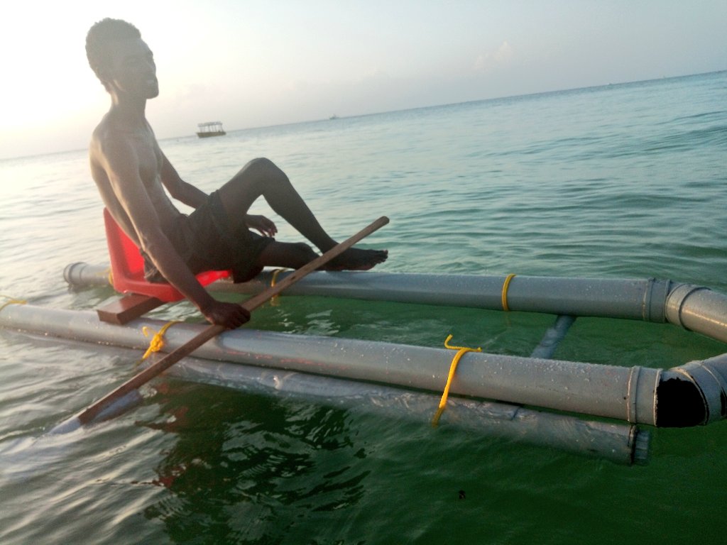 #destinationdiani juacali sector got better a boat made from plastic pipe smooth drive, testing on going #whatsondiani @magicalkenya @kenyapics