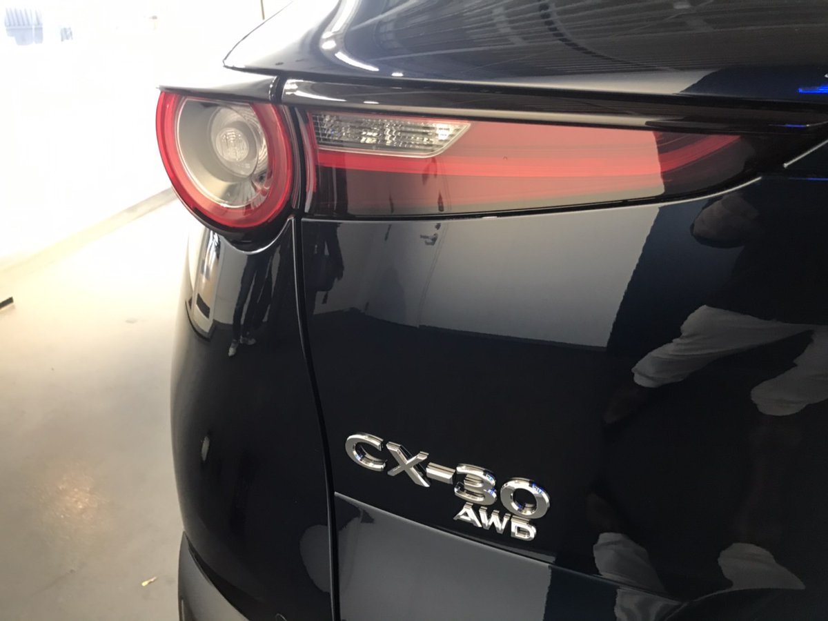 Nagano3's tweet photo. 本日、無事に納車いただきました！ これから、CX30乗りの皆様、マツダ乗りの皆様、よろしくお願いいたします！😆 #cx30 #ディープクリスタルブルーマイカ https://t.co/gEWTWbhZvT
