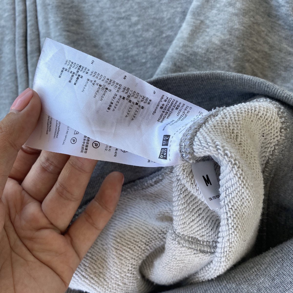 SNuchnapa's tweet photo. ❤️290.-❤️
.
เช็คสินค้าที่ยังว่างได้ที่✅#Nuchnapastocks
.
#Pumas #uniqlothailand #ถูกบอกต่อ #addidas #Hoodies #ฮู้ดแบรนด์ #ญี่ปุ่น #ญี่ปุ่นแท้ #asics #ASICSTrials #เสื้อผ้ากีฬา #jackket #แจ็คเก็ต #ส่งต่อ #uselikenew #2hands #2ndhand #Champions #mizuno #Mizuno #filA #Kswiss https://t.co/e5hm06g2sG
