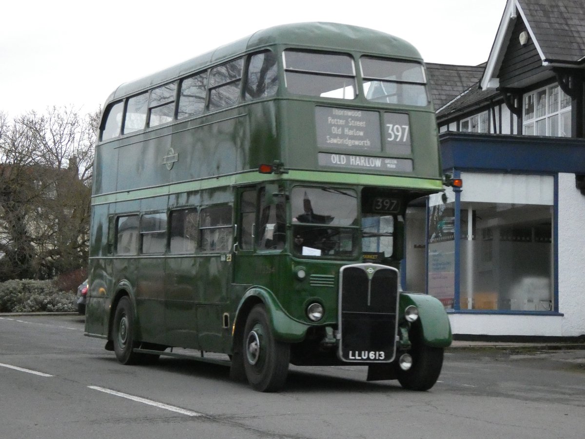 A few more Classic Buses running on the London Country Running day in #Epping, #Harlow, #OldHarlow, #Nazeing &amp; #NorthWeald.  Well don to all the crews &amp; bus owner who gave there up there free time to support a great event. <a href="/LondonBusCo/">London Bus Company</a> <a href="/eorailway/">Epping Ongar Railway</a>