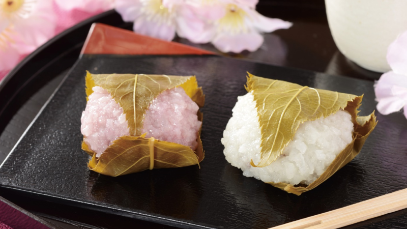 ローソン 桜餅 こしあん 2個 が新発売です すっかり春気分です ローソン 春 ローソンスイーツ 桜 T Co Wi5unbq8uh