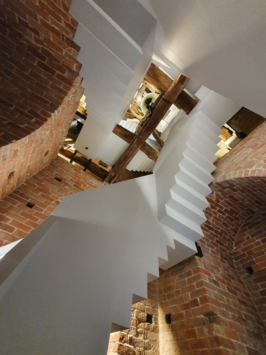 jetta_post's tweet photo. Feest! In Oost en West, wordt een permanente expositie in de kerktoren van #Garmerwolde Vanaf 29-2 ieder weekend te bezoeken van 10.00 uur tot 18.00 uur. Bijzonder initiatief van #SOGK #schoolkerk #ontvangstgebouw #audiotour 🎧 #razendereporter #rtvnoord https://t.co/pB5ej6JQp1