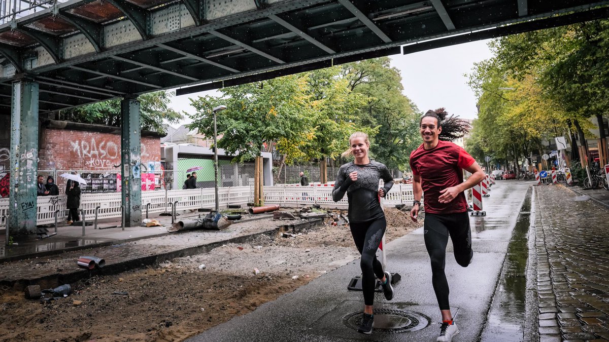 RT this, follow <a href="/CEPSportsUK/">CEP UK & Ireland</a> and tag a #running buddy to be in the Sunday 1st March 9pm draw to win a compression kit bundle comprising a Wingtech Shirt, 
Run Shorts 3.0 and Run Tights 3.0 (RRP £229.97). We will have one lucky winner. Good luck! #ukrunchat