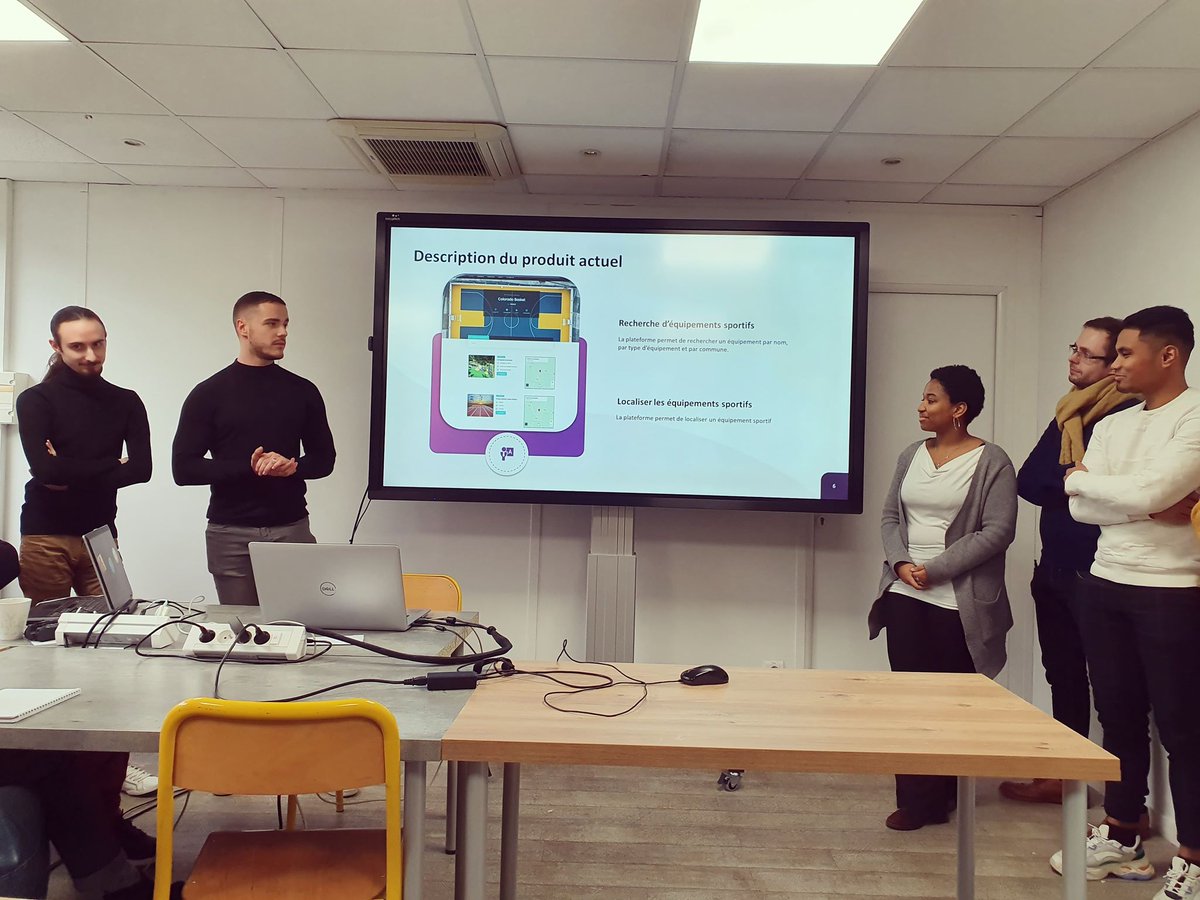projetisika's tweet image. Hier et après 10 mois de #formation c&apos;était le dernier jour de notre promotion #ArchitecteLogiciel !

Cette dernière journée s&apos;est clôturée par une présentation de leur projet de fin de cursus #BigData : une application collaborative de localisation d&apos;équipements sportifs. 🎾🏉