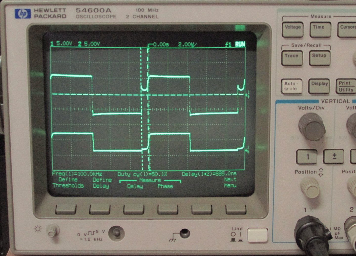 تويتر 楊子平 على تويتر ダイオードの逆回復時間でデッドタイム作るのやつ 写真は低速ダイオードで658ns ファースト リカバリーダイオードで100ns前後 駆動信号は負電圧が必要です フォワードコンバータの2次同期整流に使えるか T Co Koflfwc1wq