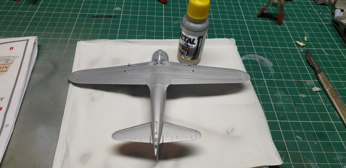 Plastic_Alchem's tweet photo. And fate priming it, decide to give with some proper weathering. Don't have chipping liquid? Hairspray will do ;)
#scalemodelworld #scalemodelling #scalemodellingweekly #scalemodel #plasticmodel #172scale #plasticmodelworld #modelcraft #airbrush #scalemodelworld #miniatures https://t.co/9xRSE4SP8O