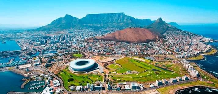MnassriHamdi's tweet image. #years_ago in #June2010 was the best summer for me as a football fan 
The #2010FIFA_WORLD_CUP_IN_SOUTH_AFRICA 
The memories of #vuvuzella and all the towns that held the tournament 
#SoccerCity stadium 
#MamaAfrica
