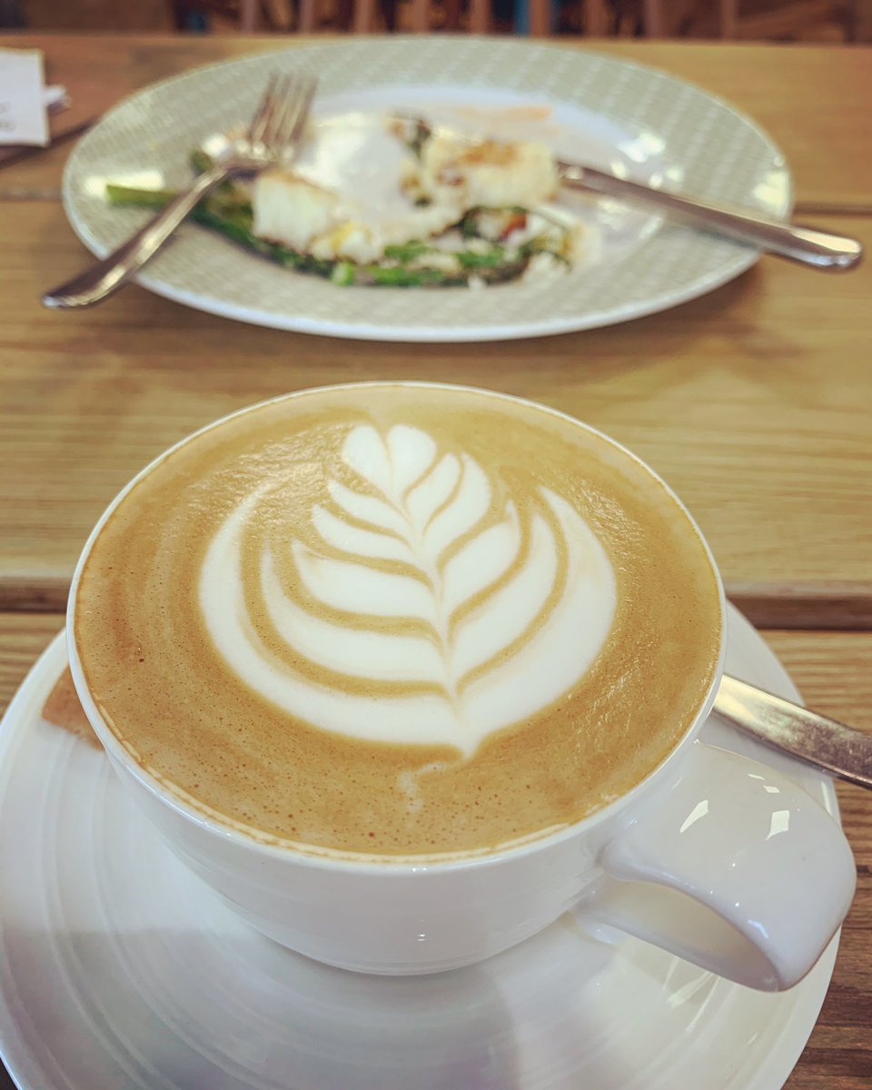 TFWCoffeeHouse's tweet photo. #whenitsraining #TFCHbrunch
It’s raining; it’s ‘quiet’ - I asked the team to make me my own special brunch.
It was blinding. Just like my dessert coffees made by Callum too.
We make everything fresh; ask for a tweak or to combine ingredients. If we can we will.
Stefan #TFCH https://t.co/6sODX102D2