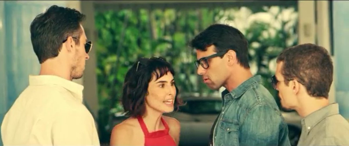 Mr_Enjoy_Aja's tweet image. #nowwatching #WelcomeToAcapulco #premiere on #FoxMovies ☺