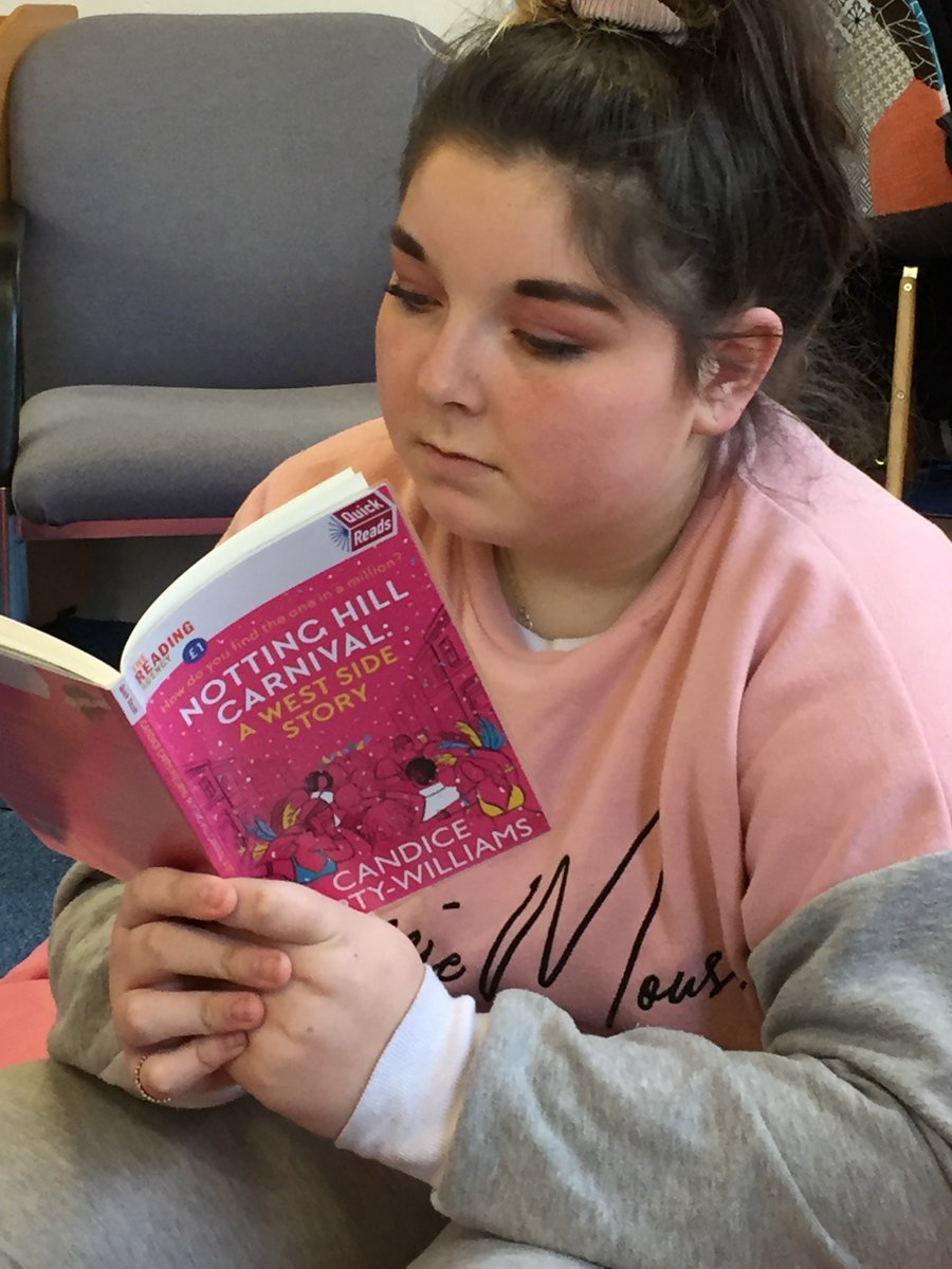 SomersetLib's tweet photo. Making time for #QuickReads in #ChardLibrary @readingagency @CandiceC_W @Malala https://t.co/EajzGEaZmT
