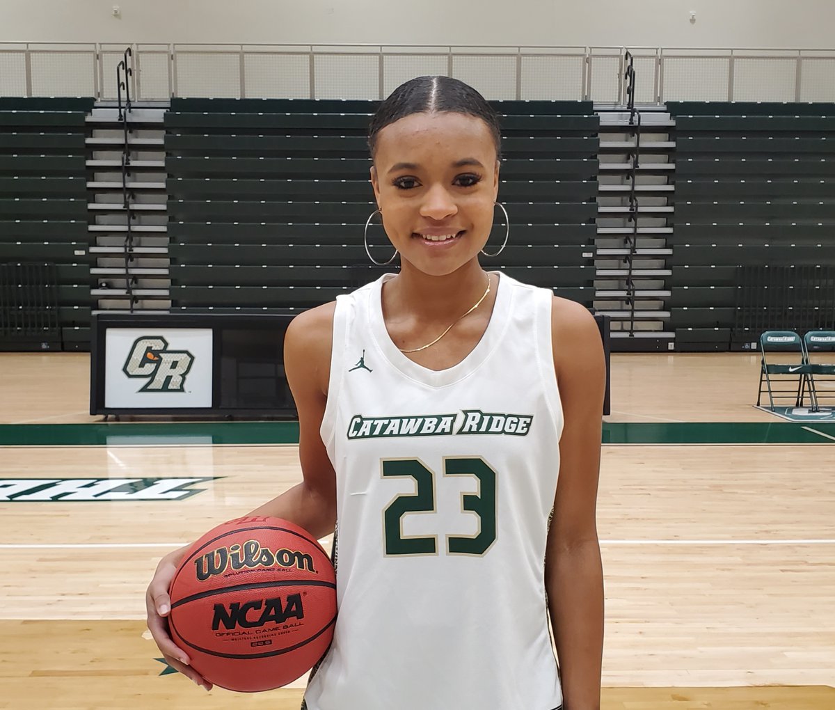 CRHSgbball's tweet photo. Congratulations to Tatum and Victoria for making All-Region this season.  Well- deserved and excited to have them both back next year!  #OneCR #RidgeHoops https://t.co/8SldC1eU90