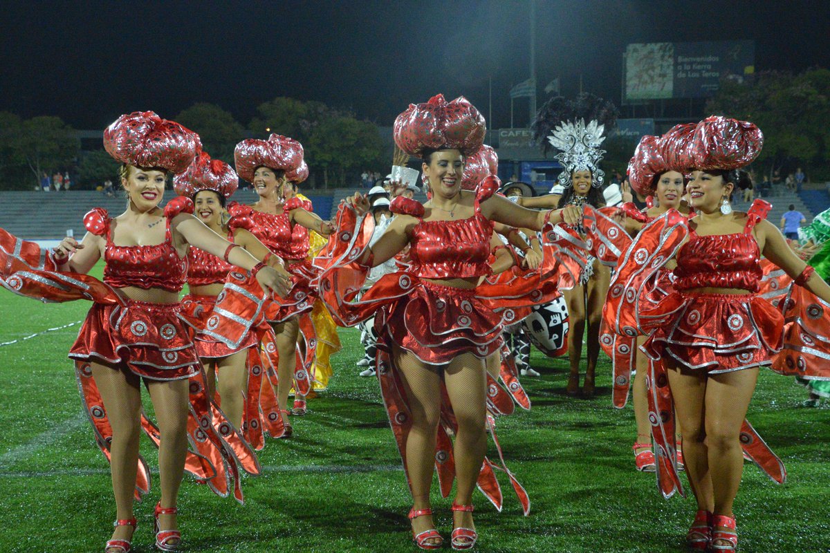 🥁 ¡Así cerramos el @SevenPunta! 💃