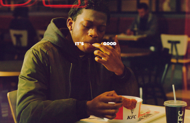 geminipeople's tweet photo. A new #adcampaign has been launched by @motherlondon  

'Finger lickin’ good' is one of the world’s most iconic #advertising slogans and deserves its place in the hall of fame – for both fried chicken and advertising – and that’s why it is back with a bang! https://t.co/Z9lJI9pZno