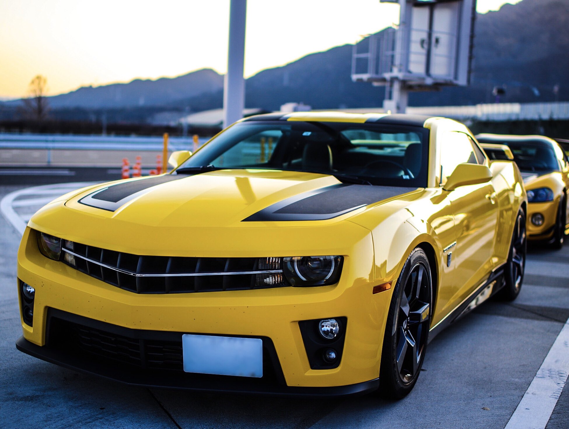 おはる Bumblebee Twitterren ワイスピ トランスフォーマー 笑 チャレンジャー カマロ アメ車女子 T Co Caorqggwvz Twitter